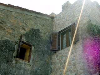 Cottage to rent in The Lance Manor Castle, The Fairy cottage, Tuscany, Italy