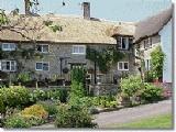 Cottage to rent in Axminster, Devon, England