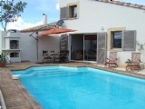 Villa to rent in Durban, Languedoc Rousillon, France